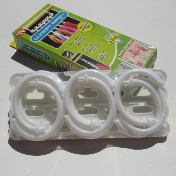 Wonder Hanger Closet Organizer 8 Pack As Seen on TV For Clothes/Purses/Belts - Picture 7 of 9
